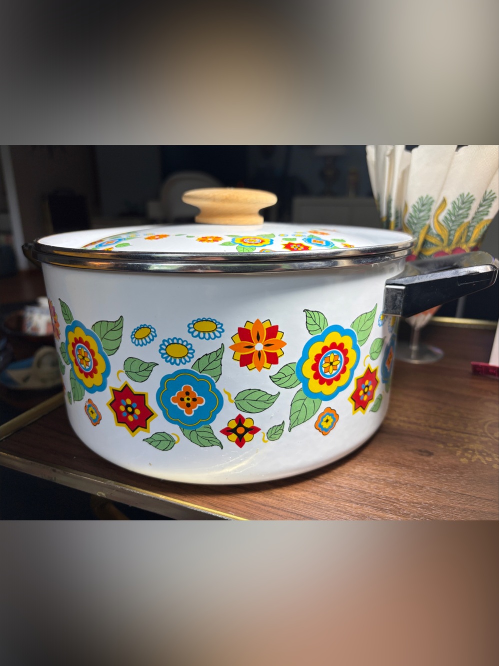 “Flower Power” Vintage Floral White Enamel Pot with Colorful Flower Pattern